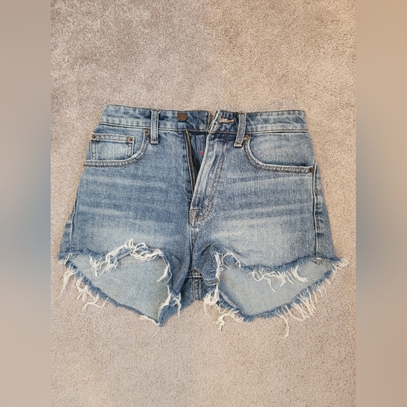 Denim/Jeans Shorts - Picture 1 of 3